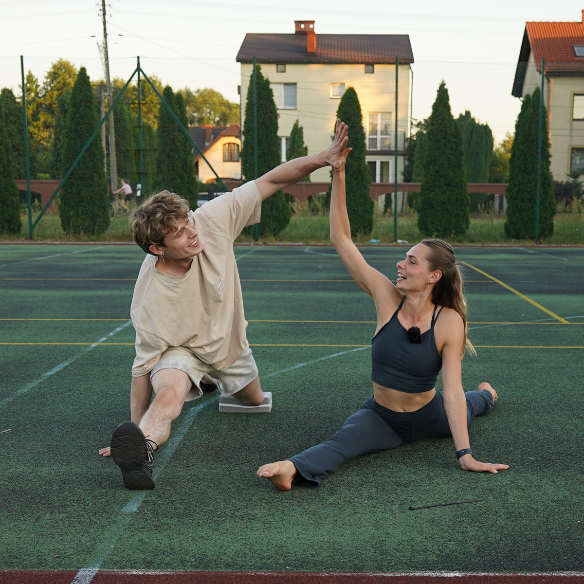 Stretch and Train with Aleks